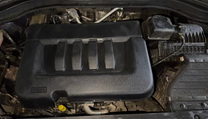 2022 Mahindra XUV700 AX 7 D MT 7 STR, Diesel, Manual, 45,081 km, Engine View