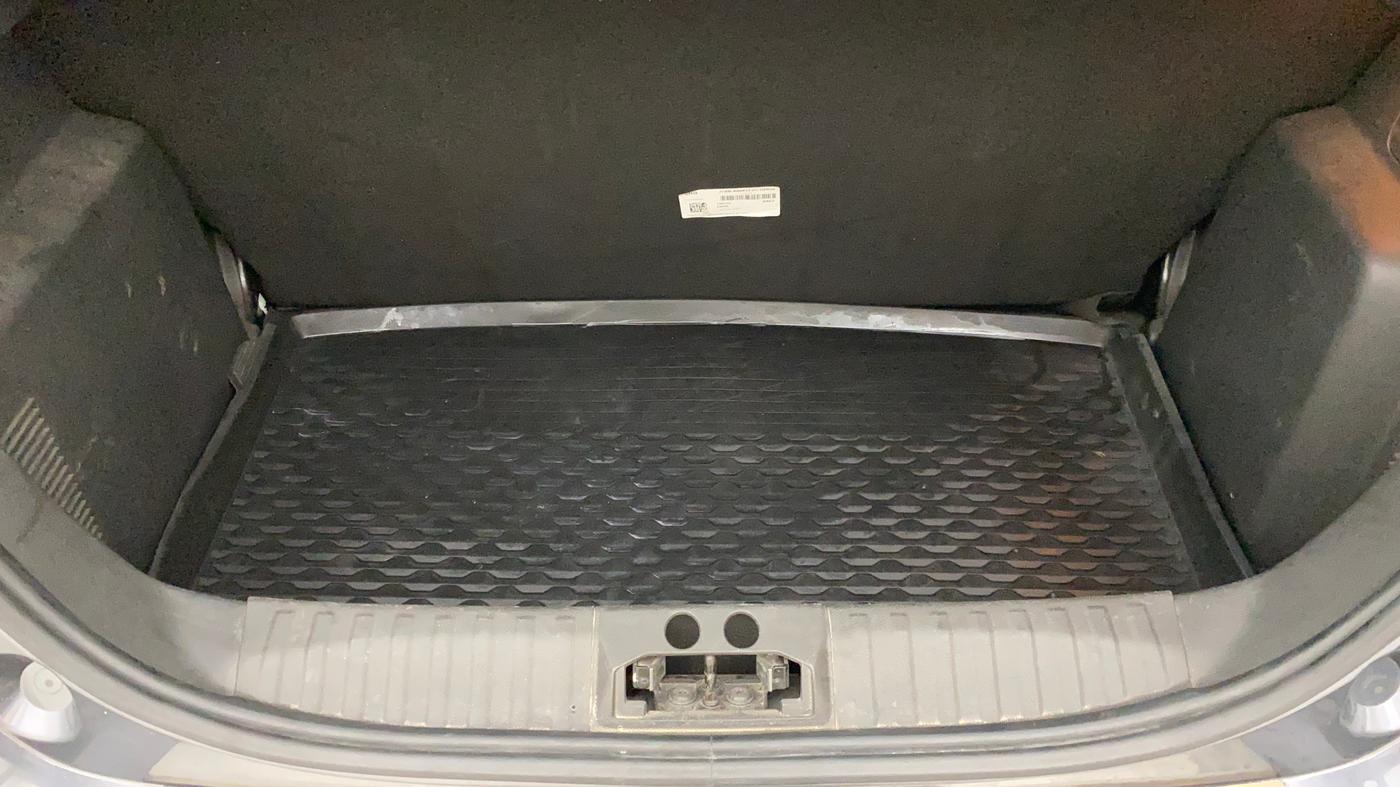 2018 Ford FREESTYLE TITANIUM PLUS 1.2 PETROL, Petrol, Manual, 60,639 km, Boot Inside