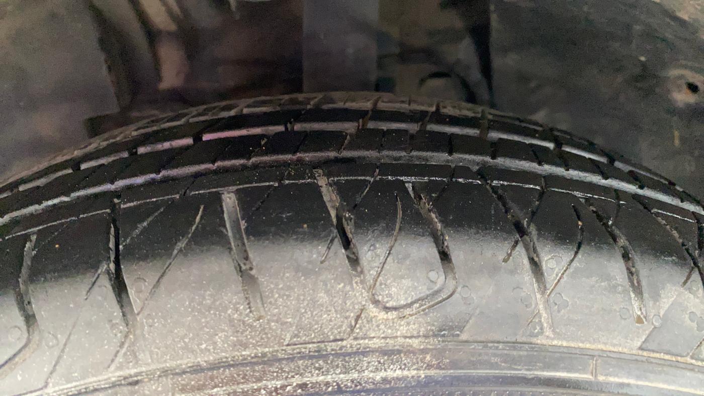 2020 Tata NEXON XZ PLUS PETROL, Petrol, Manual, 1,21,183 km, Left Front Tyre Tread