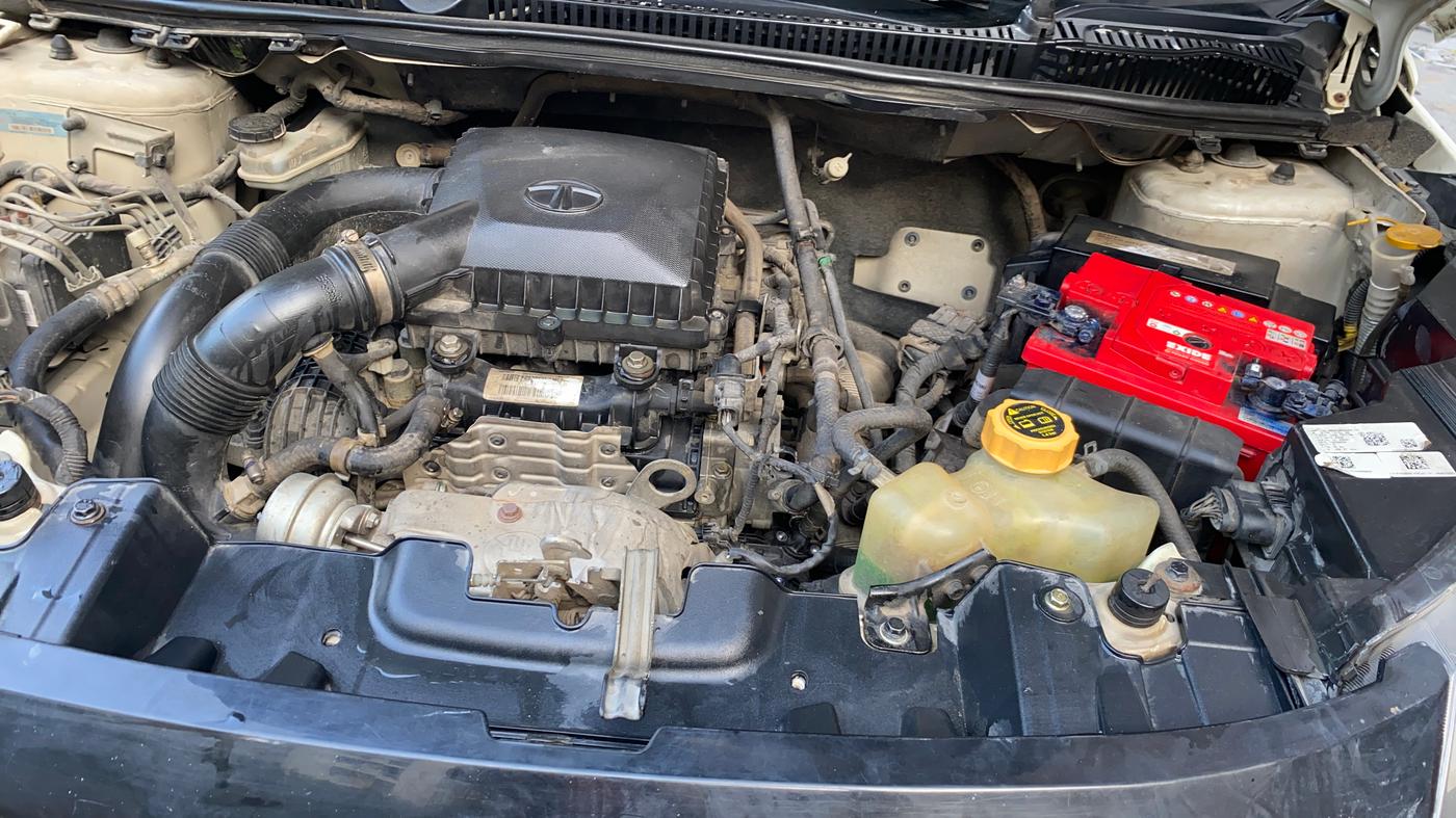2020 Tata NEXON XZ PLUS PETROL, Petrol, Manual, 1,21,183 km, Engine View - Left