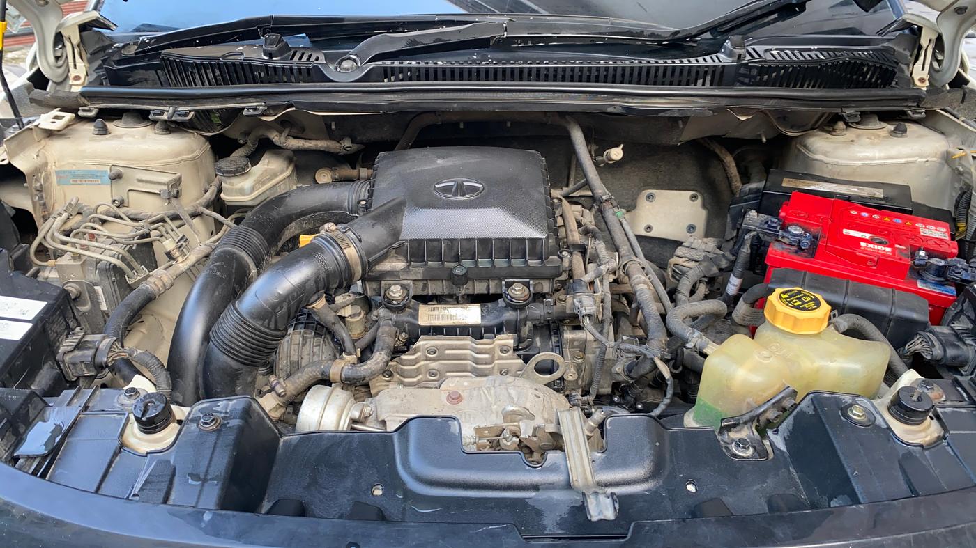 2020 Tata NEXON XZ PLUS PETROL, Petrol, Manual, 1,21,183 km, Engine View