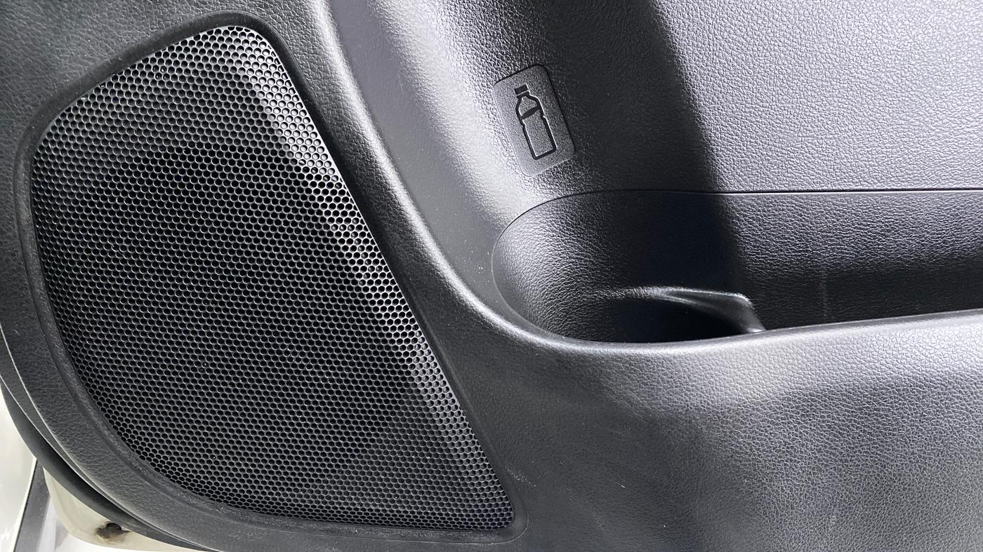 2020 Maruti XL6 ZETA SHVS, Petrol, Manual, 15,968 km, Speaker