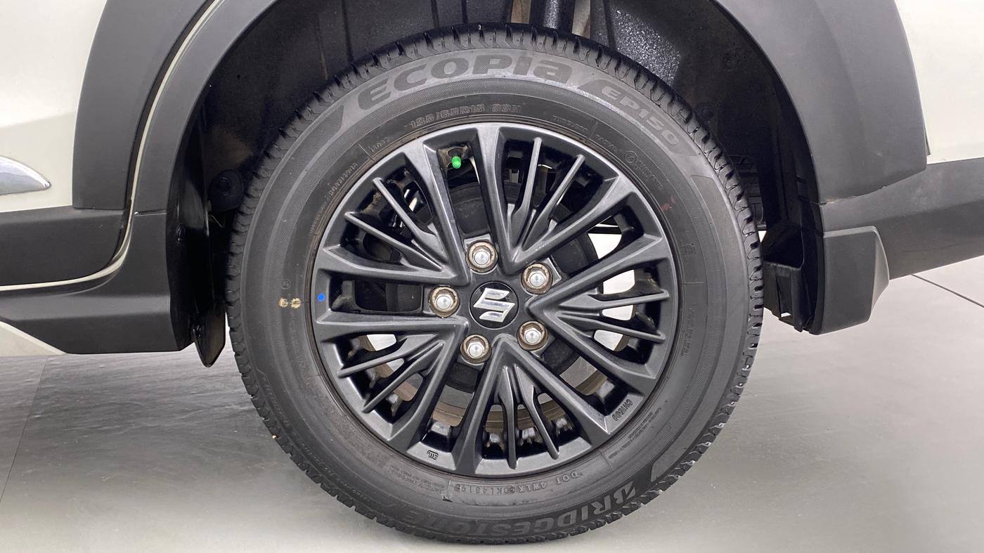 2020 Maruti XL6 ZETA SHVS, Petrol, Manual, 15,968 km, Left Rear Wheel