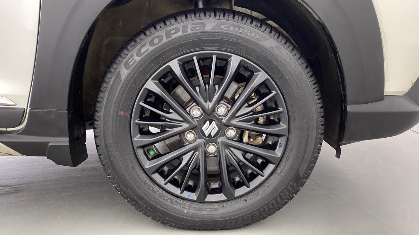 2020 Maruti XL6 ZETA SHVS, Petrol, Manual, 15,968 km, Right Front Wheel