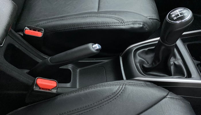2020 Maruti XL6 ZETA SHVS, Petrol, Manual, 15,968 km, Gear Lever