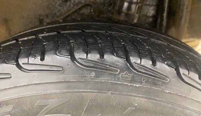 2017 Datsun Go Plus T, Petrol, Manual, 65,431 km, Left Rear Tyre Tread