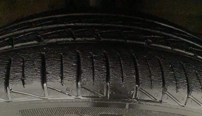 2020 Maruti S PRESSO LXI, Petrol, Manual, 28,094 km, Left Front Tyre Tread