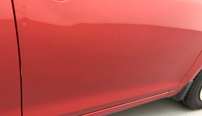 2012 Maruti Swift VDI, Diesel, Manual, 70,955 km, Driver-side door - Minor scratches