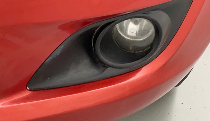 2012 Maruti Swift VDI, Diesel, Manual, 70,955 km, Left fog light - Minor damage