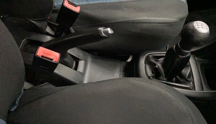 2012 Maruti Swift VDI, Diesel, Manual, 70,955 km, Gear Lever