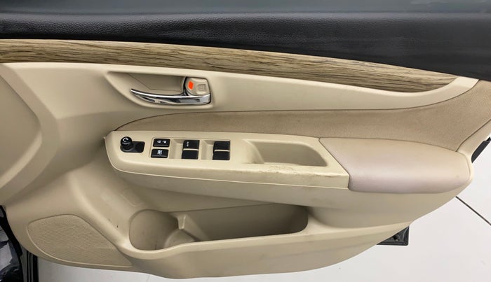 2019 Maruti Ciaz DELTA 1.5 SHVS MT PETROL, Petrol, Manual, 32,885 km, Driver Side Door Panels Control
