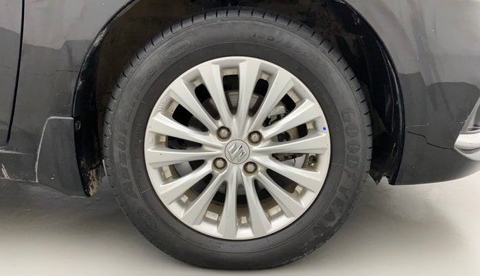 2019 Maruti Ciaz DELTA 1.5 SHVS MT PETROL, Petrol, Manual, 32,885 km, Right Front Wheel