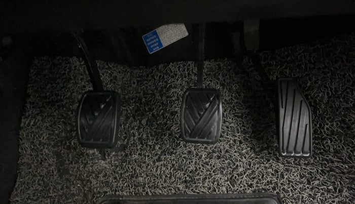 2019 Maruti Baleno SIGMA PETROL 1.2, Petrol, Manual, 95,031 km, Pedals