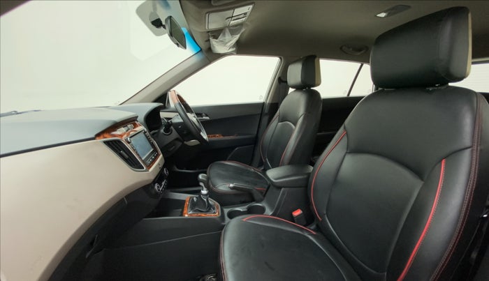 2016 Hyundai Creta 1.6 SX PLUS PETROL, Petrol, Manual, 20,142 km, Right Side Front Door Cabin