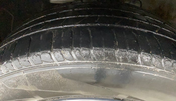 2022 Hyundai VENUE S (O) 1.0 Turbo Petrol DCT, Petrol, Automatic, 42,538 km, Left Front Tyre Tread