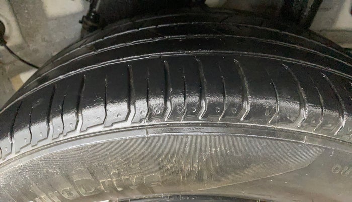 2022 Hyundai VENUE S (O) 1.0 Turbo Petrol DCT, Petrol, Automatic, 42,538 km, Left Rear Tyre Tread