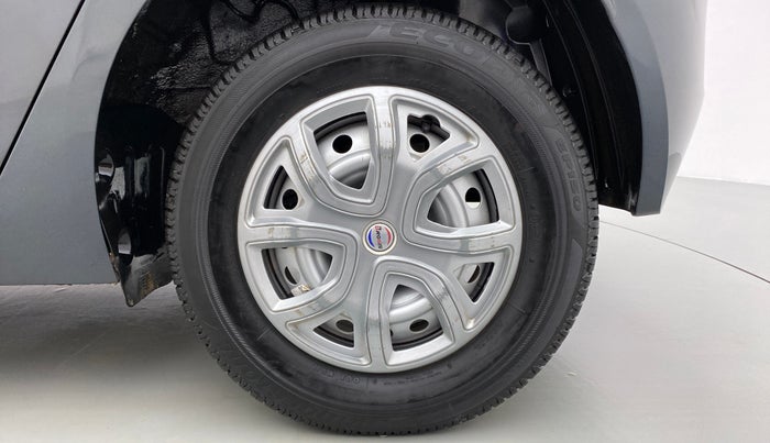 2021 Tata ALTROZ XE 1.2, Petrol, Manual, 5,596 km, Left Rear Wheel