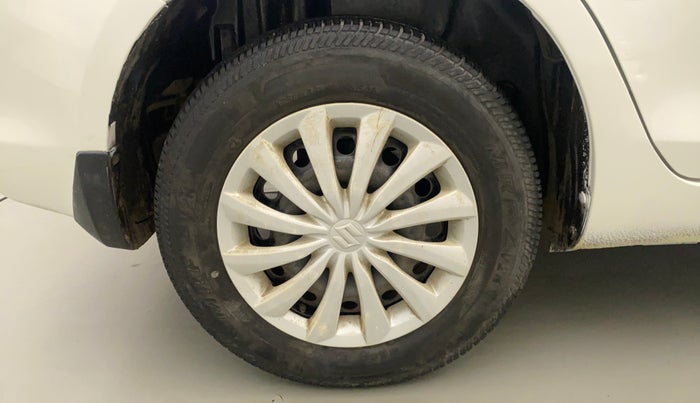 2016 Maruti Swift Dzire VXI, Petrol, Manual, 34,315 km, Right Rear Wheel