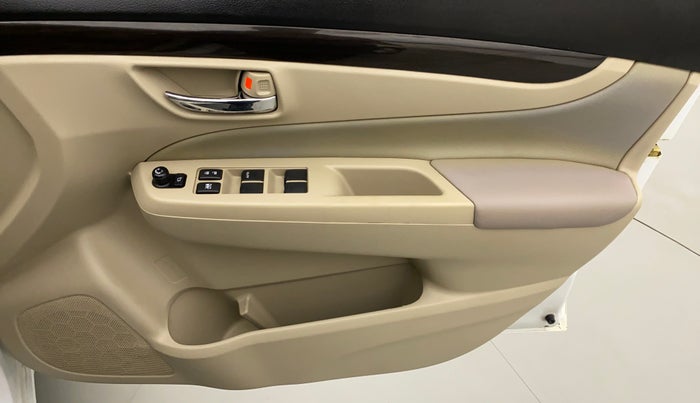 2018 Maruti Ciaz ZETA 1.4  AT PETROL, Petrol, Automatic, 53,796 km, Driver Side Door Panels Control