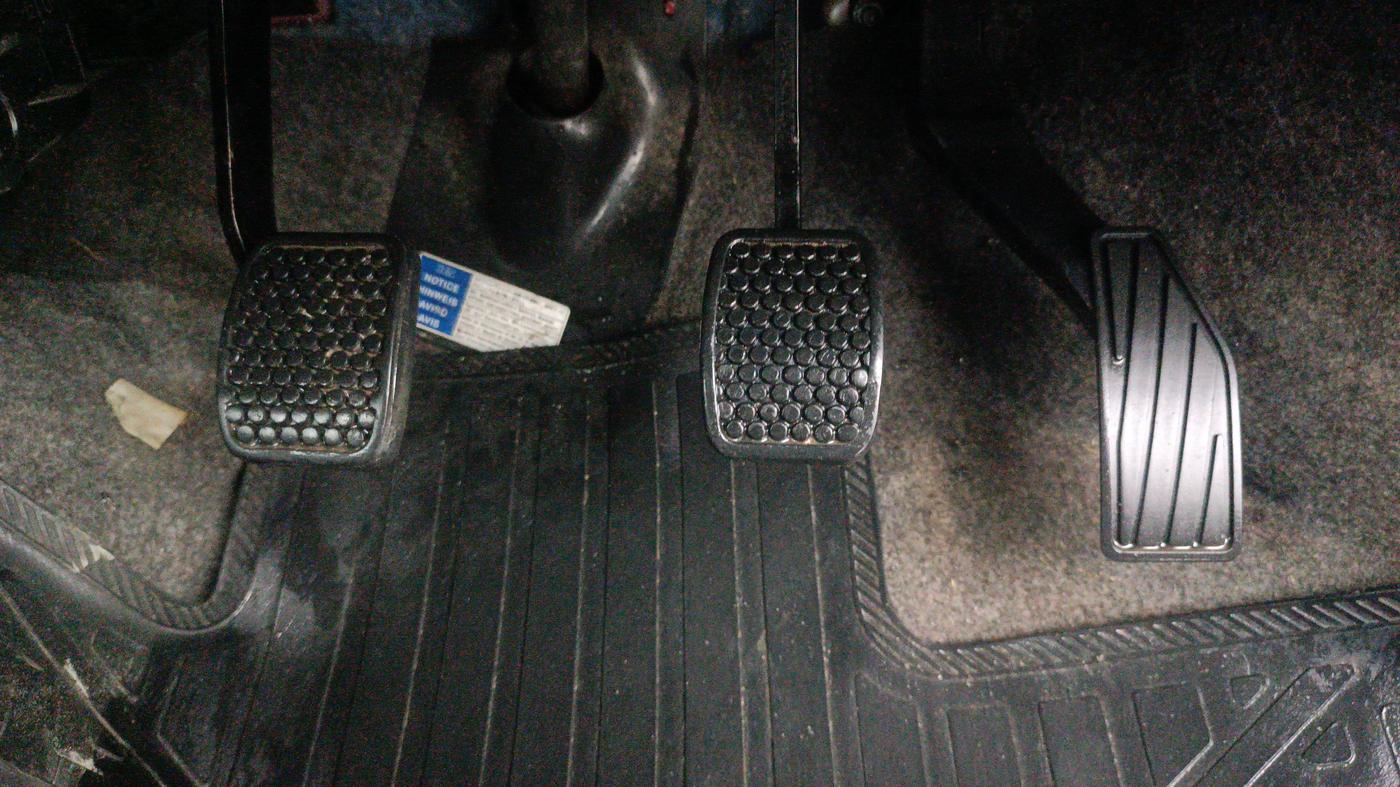 2018 Maruti Alto 800 LXI O, Petrol, Manual, 16,625 km, Pedals