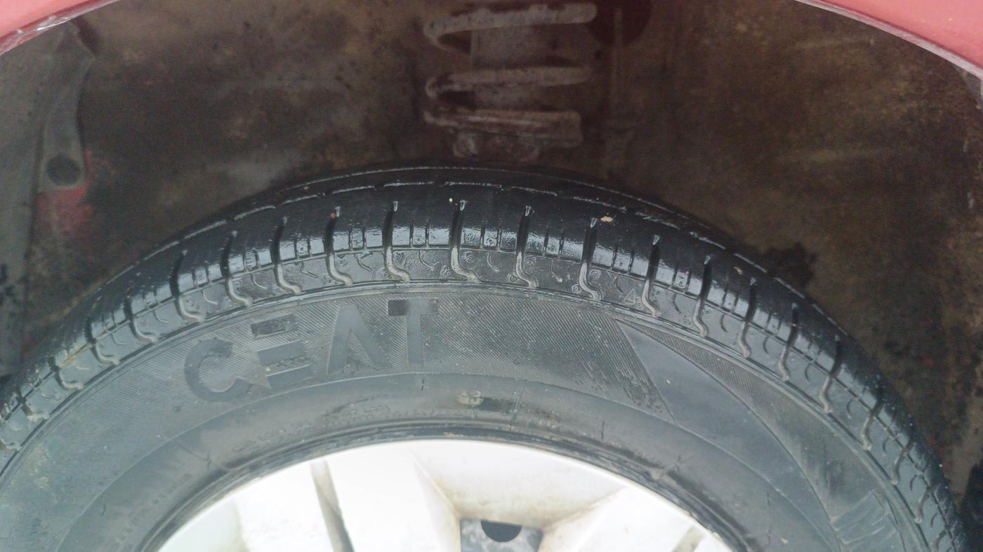 2018 Maruti Alto 800 LXI O, Petrol, Manual, 16,625 km, Left Front Tyre Tread