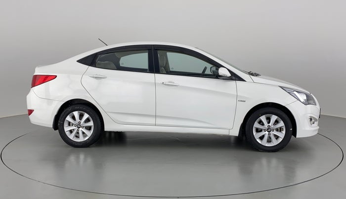 2015 Hyundai Verna FLUIDIC 1.6 CRDI S, Diesel, Manual, 47,361 km, Right Side View