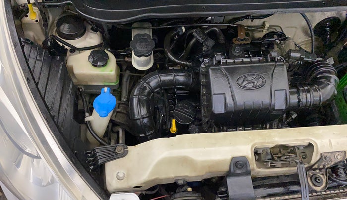 2014 Hyundai Eon ERA +, Petrol, Manual, 79,707 km, Engine View - Right