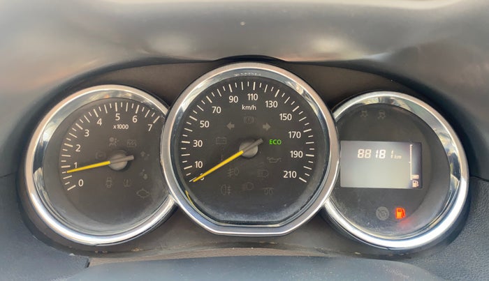 2016 Renault Duster RXL PETROL, Petrol, Manual, 88,147 km, Odometer Image