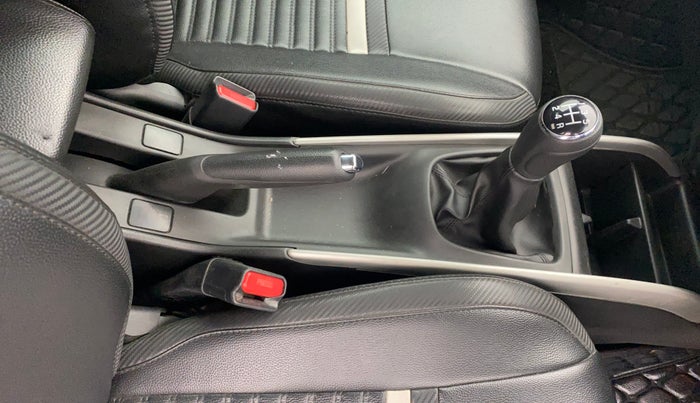 2018 Maruti Baleno ALPHA PETROL 1.2, Petrol, Manual, 96,819 km, Gear Lever