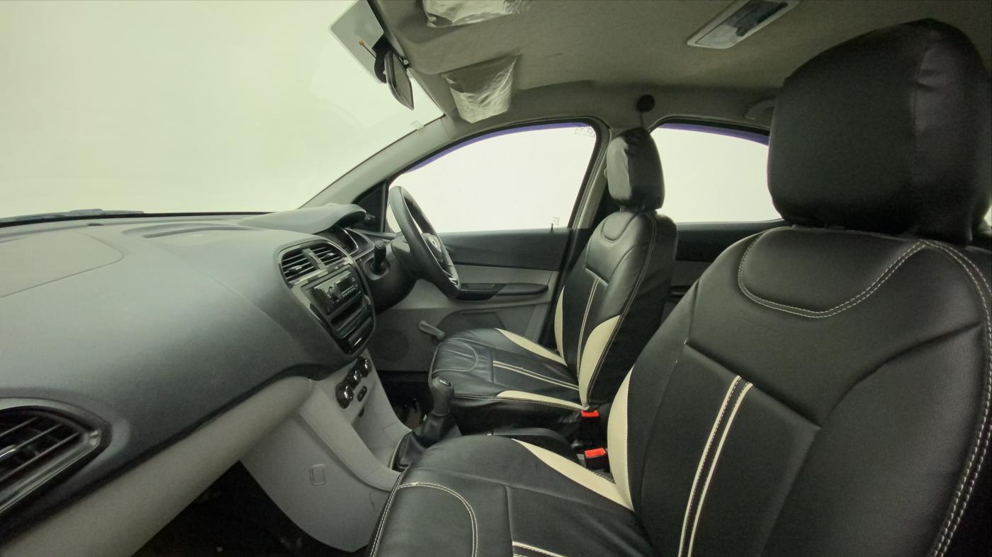 2020 Tata Tiago XE PETROL, Petrol, Manual, 28,664 km, Right Side Front Door Cabin
