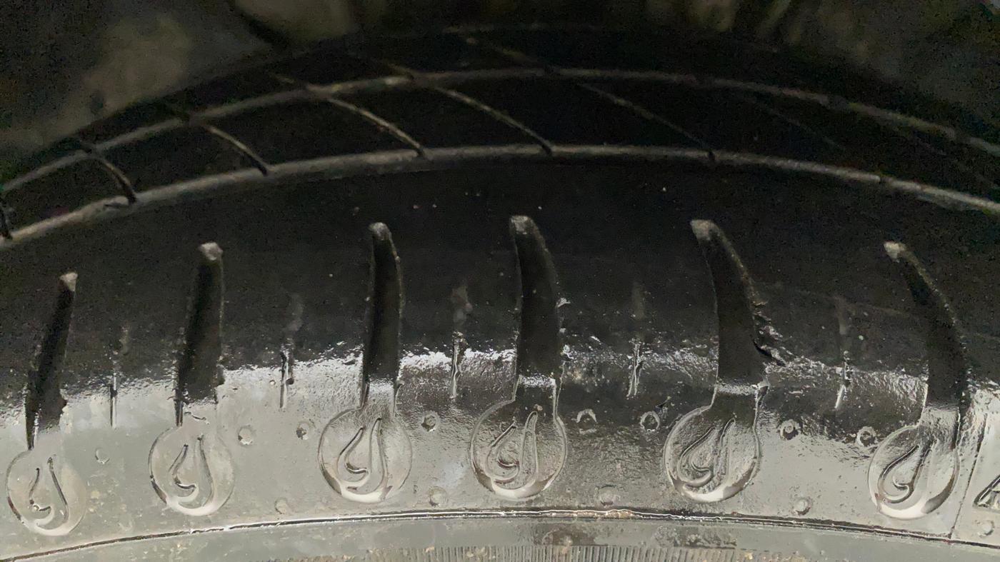 2020 Tata Tiago XE PETROL, Petrol, Manual, 28,664 km, Right Front Tyre Tread