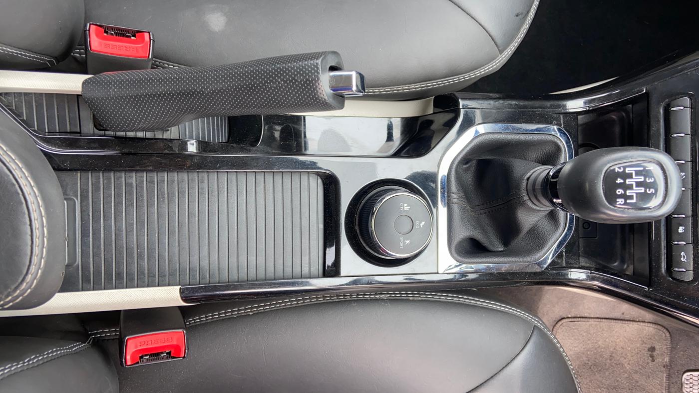 2021 Tata NEXON XZ PLUS PETROL, Petrol, Manual, 43,746 km, Gear Lever