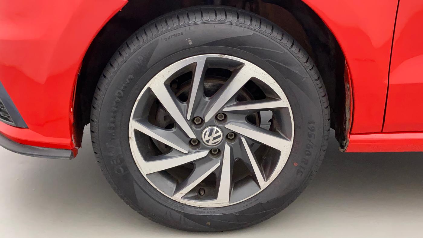 2019 Volkswagen Polo COMFORTLINE 1.0L MPI, Petrol, Manual, 54,826 km, Left Front Wheel
