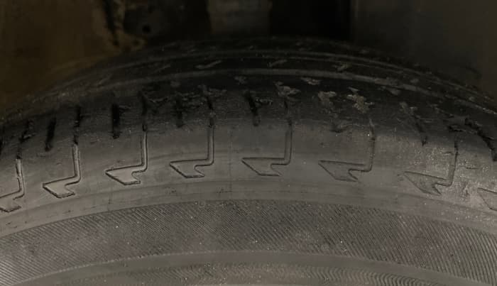 2023 Maruti Celerio ZXI AMT, Petrol, Automatic, 71,892 km, Right Front Tyre Tread