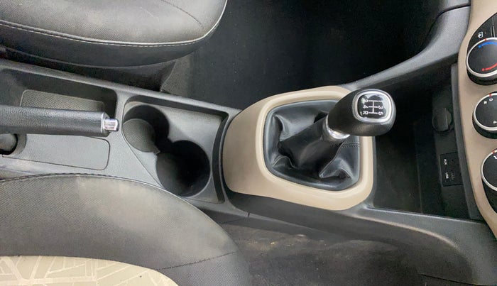 2014 Hyundai Grand i10 ASTA 1.2 KAPPA VTVT, Petrol, Manual, 34,466 km, Gear Lever