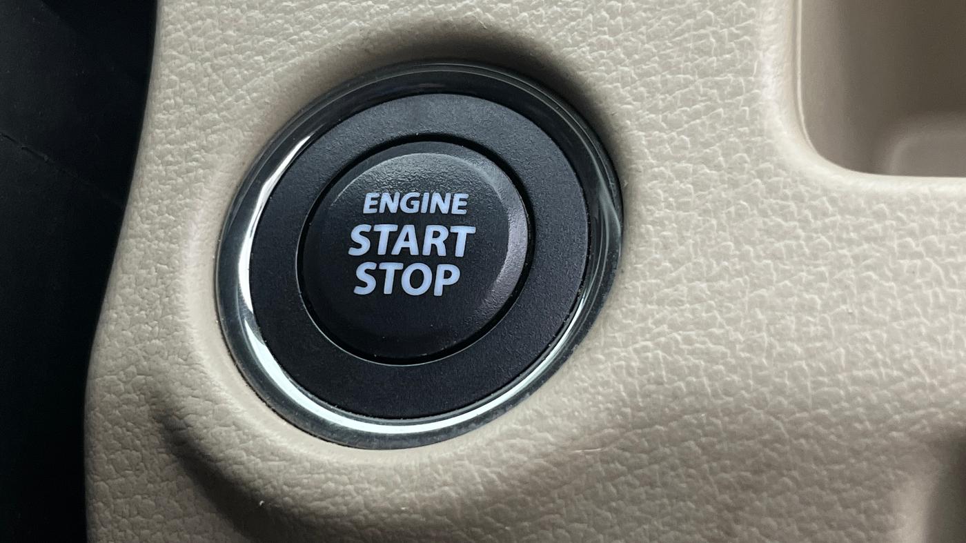 2016 Maruti Ciaz ZXI, Petrol, Manual, 69,706 km, Keyless Start/ Stop Button