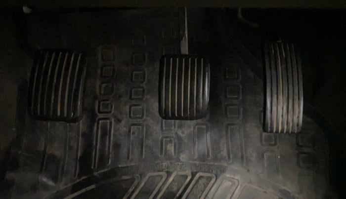 2013 Hyundai i10 ERA 1.1, Petrol, Manual, 83,326 km, Pedals