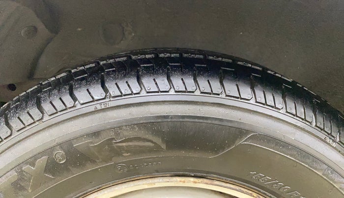 2013 Hyundai i10 ERA 1.1, Petrol, Manual, 83,326 km, Right Rear Tyre Tread