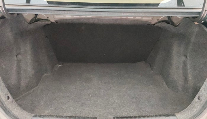 2014 Honda Amaze 1.2L I-VTEC S, Petrol, Manual, 35,423 km, Boot Inside