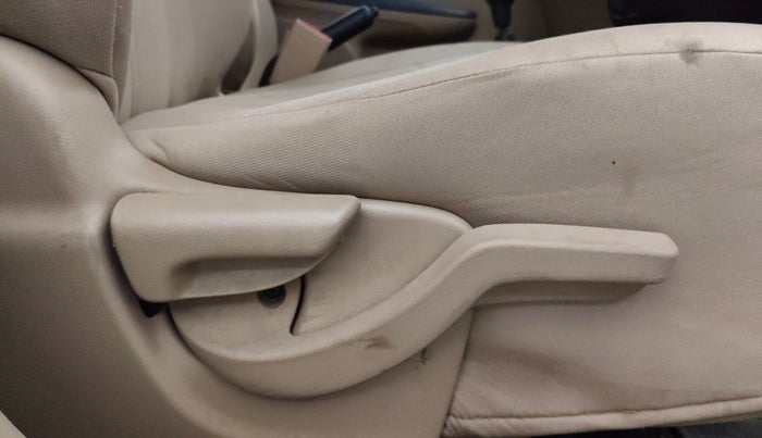 2014 Honda Amaze 1.2L I-VTEC S, Petrol, Manual, 35,423 km, Driver Side Adjustment Panel