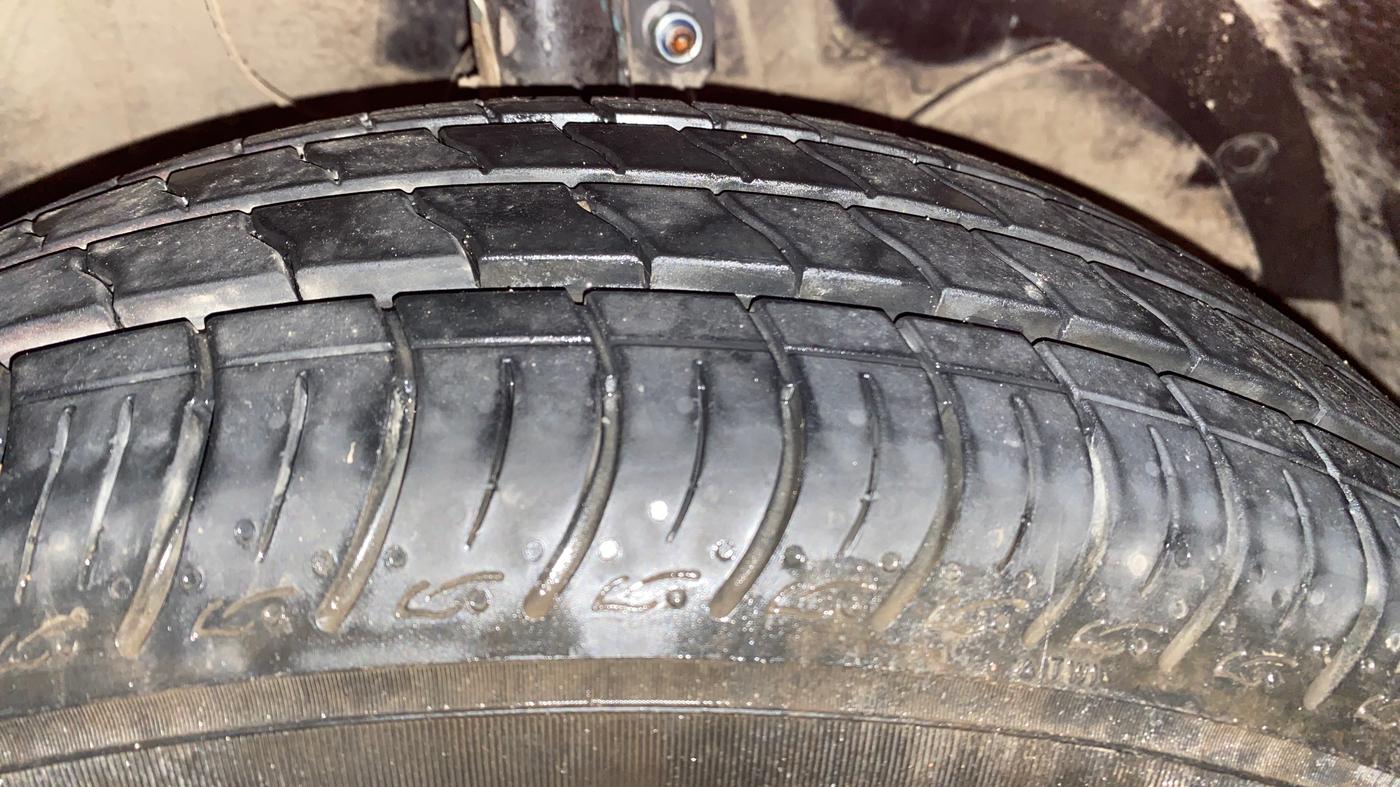 2019 Maruti Baleno DELTA PETROL 1.2, Petrol, Manual, 78,189 km, Right Front Tyre Tread