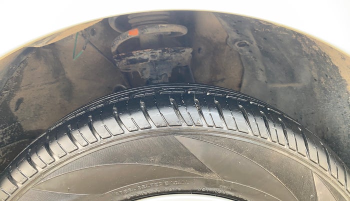 2017 Hyundai Elite i20 SPORTZ 1.2, Petrol, Manual, 20,022 km, Right Front Tyre Tread