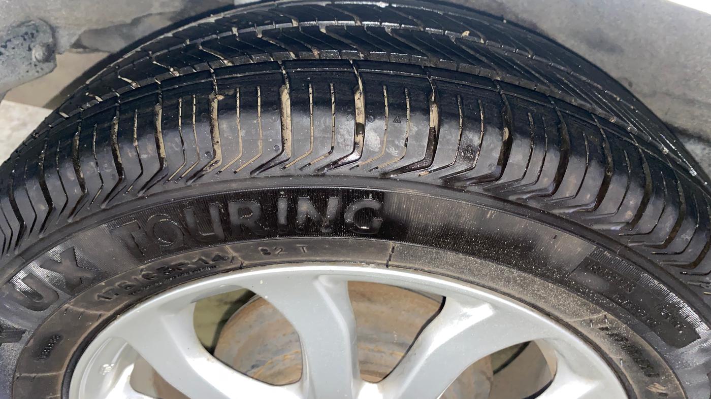 2013 Honda Amaze 1.2L I-VTEC VX, Petrol, Manual, 21,270 km, Right Rear Tyre Tread