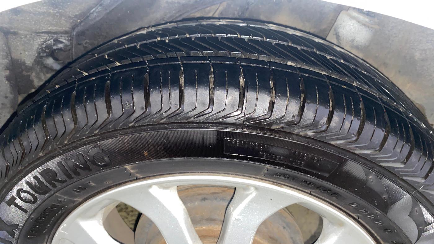 2013 Honda Amaze 1.2L I-VTEC VX, Petrol, Manual, 21,270 km, Left Rear Tyre Tread