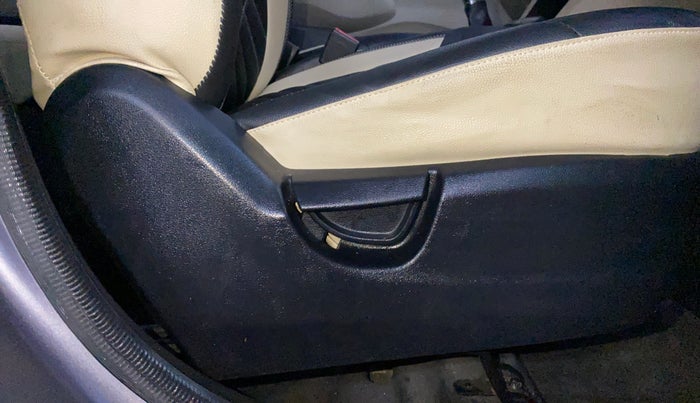 2018 Hyundai NEW SANTRO SPORTZ AMT, Petrol, Automatic, 55,182 km, Driver Side Adjustment Panel