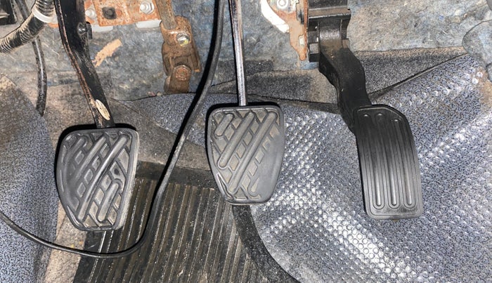 2015 Datsun Go Plus T, Petrol, Manual, 80,669 km, Pedals