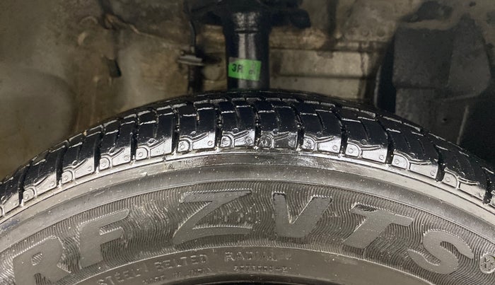 2015 Datsun Go Plus T, Petrol, Manual, 80,669 km, Right Front Tyre Tread