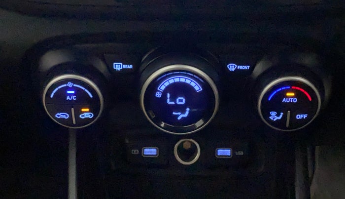 2021 Hyundai VENUE SX 1.0 TURBO IMT, Petrol, Manual, 13,756 km, Automatic Climate Control