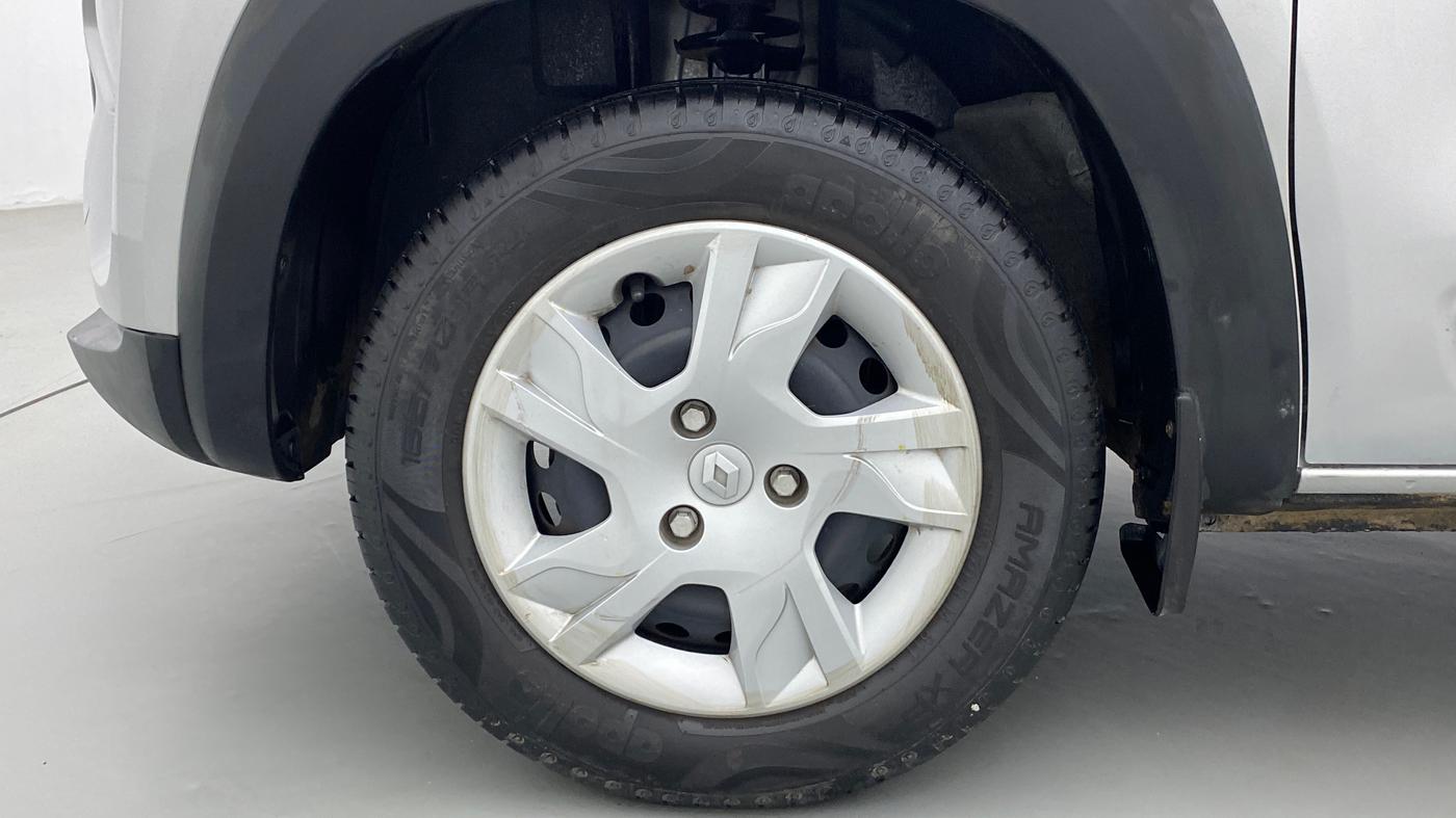 2020 Renault Kwid RXL, Petrol, Manual, 13,443 km, Left Front Wheel