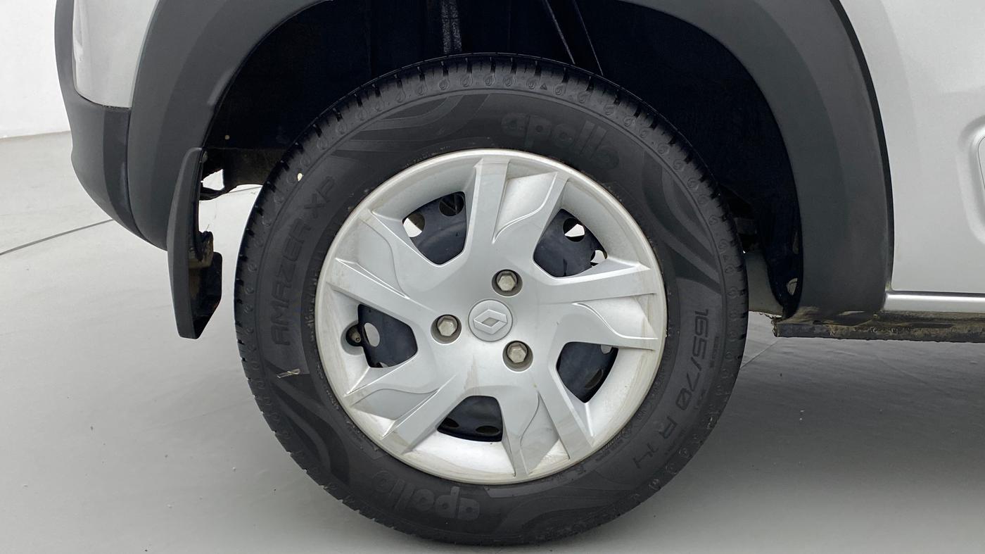 2020 Renault Kwid RXL, Petrol, Manual, 13,443 km, Right Rear Wheel